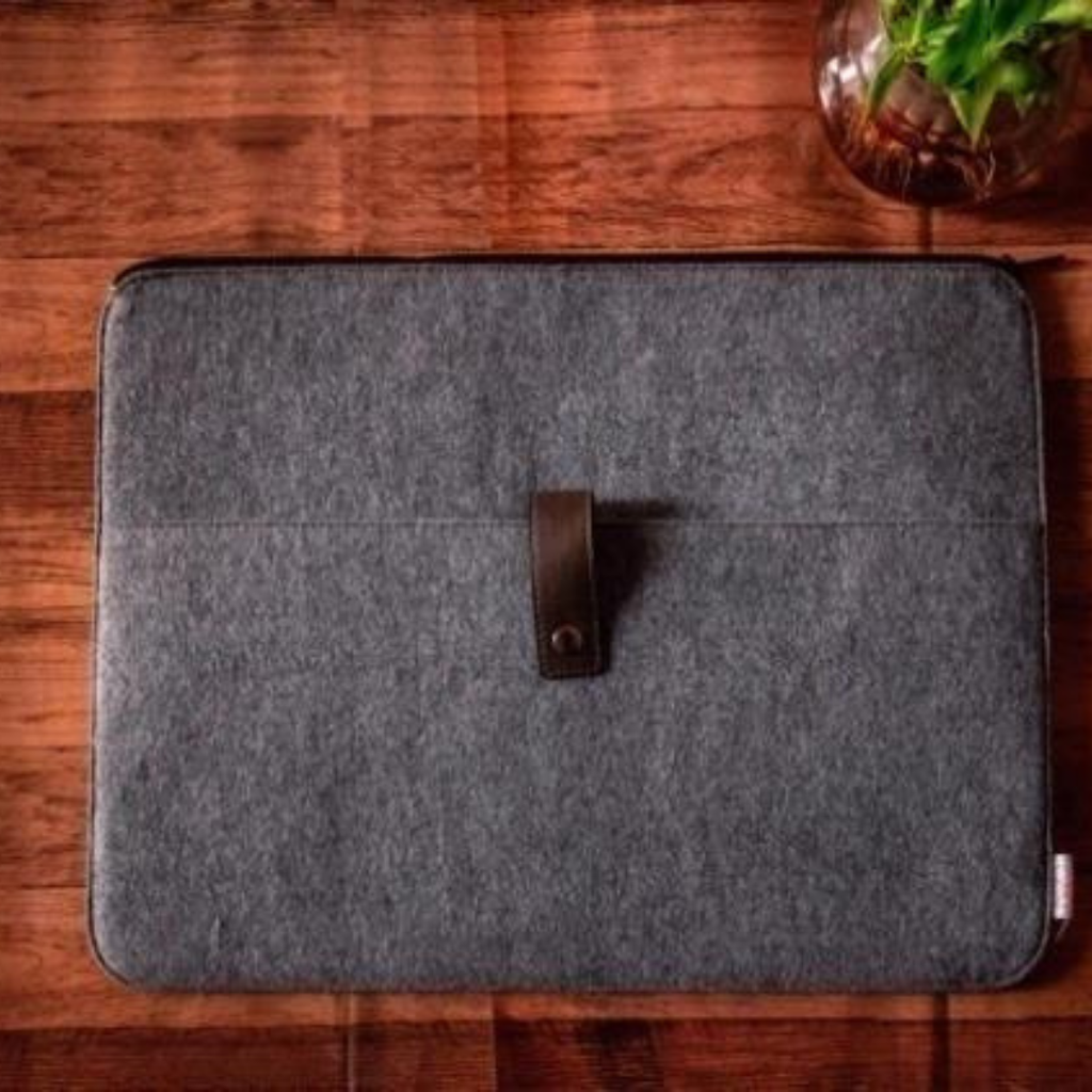 LAPTOP  SLEEVES